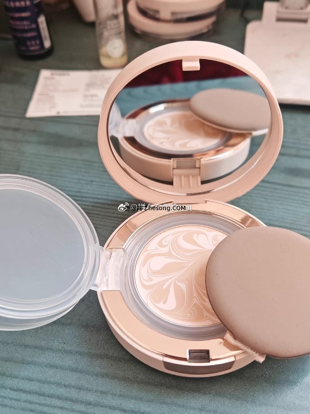 爱敬月光经典气垫1空盒+2粉芯+2粉扑 赠2粉扑 63-69元 - 折送网